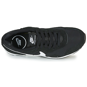 Nike VENTURE RUNNER Czarny / Biały
