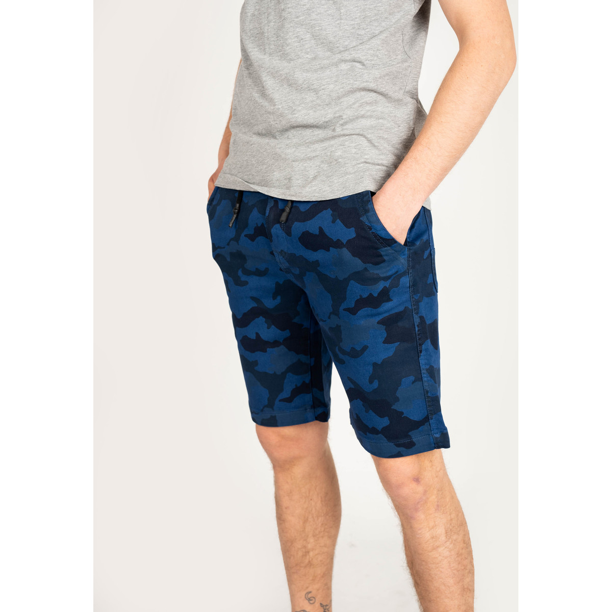 tekstylia Męskie Szorty i Bermudy Pepe jeans PM800850 | Owen Short Camo Zielony