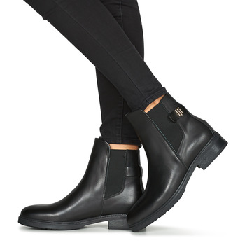 Tommy Hilfiger Coin Leather Flat Boot Czarny
