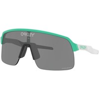 Zegarki & Biżuteria  okulary przeciwsłoneczne Oakley 946307 Niebieski