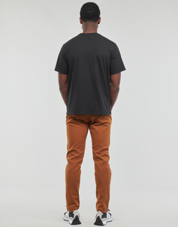Levi's SS RELAXED FIT TEE Czarny
