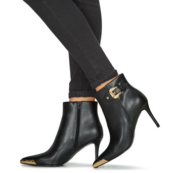 Versace Jeans Couture 75VA3S57 Czarny / Złoty