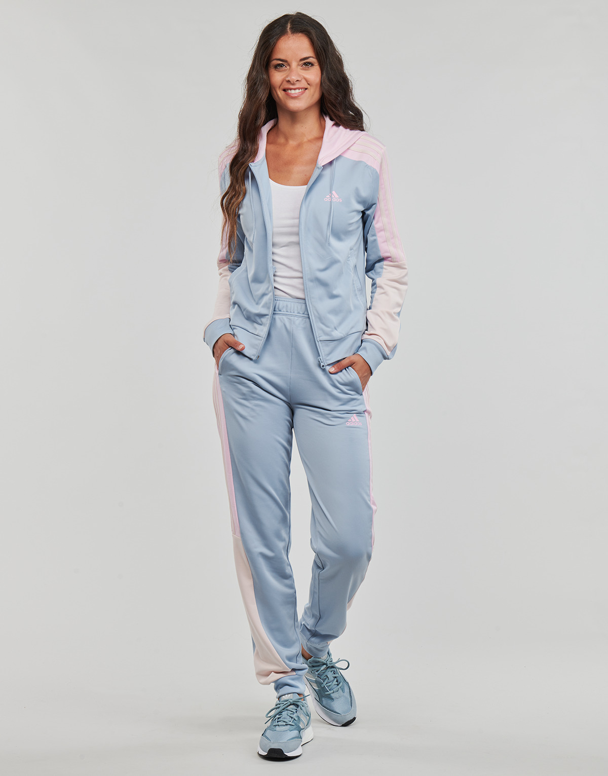 tekstylia Damskie Zestawy dresowe Adidas Sportswear BOLDBLOCK TS Niebieski / Różowy