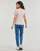 tekstylia Damskie T-shirty z krótkim rękawem Calvin Klein Jeans WOVEN LABEL RIB V-NECK TEE Beżowy