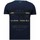tekstylia Męskie T-shirty z krótkim rękawem Local Fanatic 44808152 Czarny